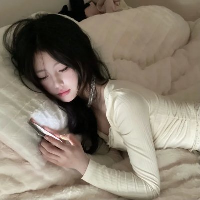 记忆中的玛妮海报